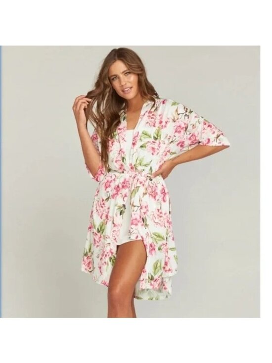 Show Me Your MuMu Other - Show Me Your Mumu One Size Cream & Pink Garden of Blooms Floral Brie Kimono Robe